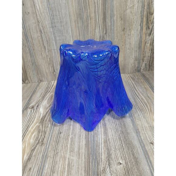 Vintage Large Handkerchief Vase Hadeland Norway Furu, Cobalt Blue Art Glass - Picture 4 of 5